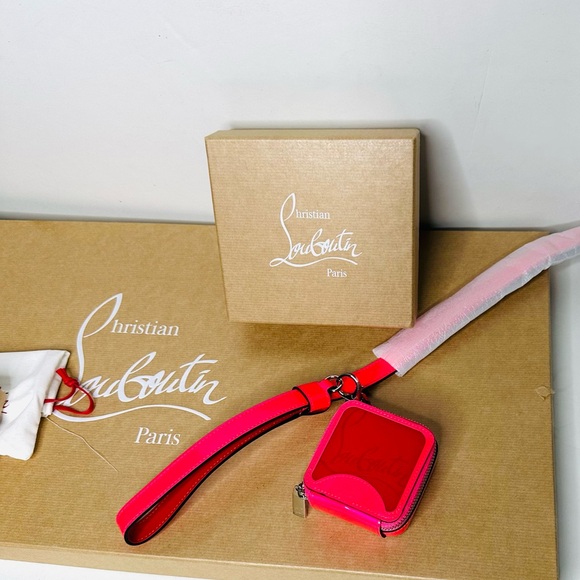 NWB Christian LOUBOUTIN Dog Pet Waste Carrier Fluorescent Pink Leather & Patent - Picture 9 of 11